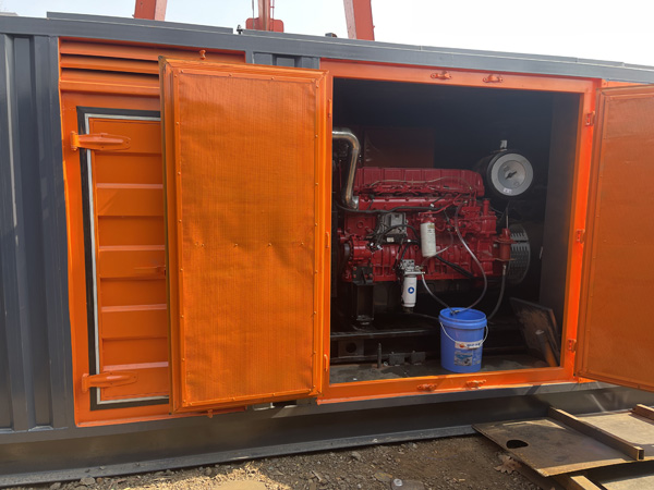 曲松哪些因素会影响 200KW 柴油发电机的燃油消耗率？